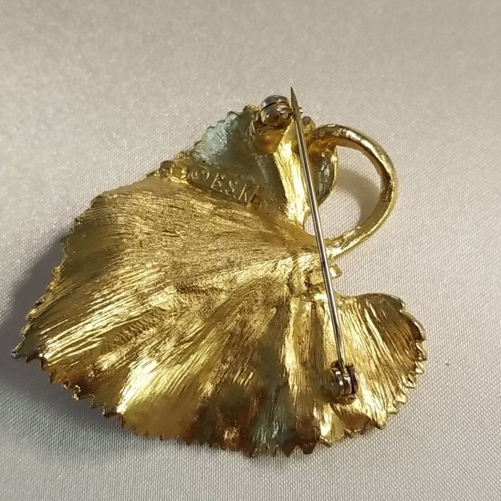 Vintage goldtone brooch - Picture 6 of 8